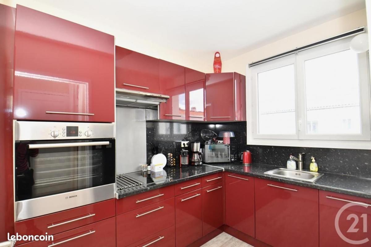 Appt Cosy 65 M2 Coeur De Ville A 150 M De La Plage Royan Kültér fotó